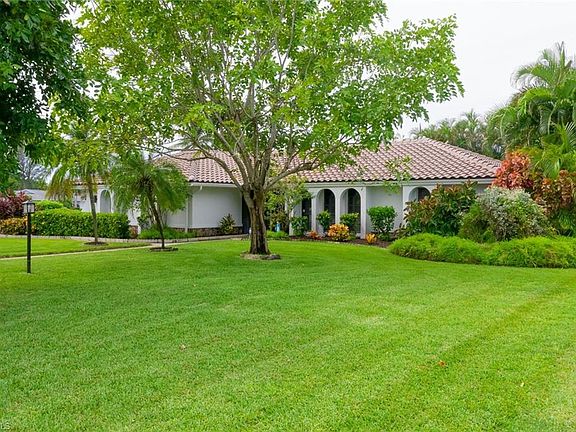 4th image of 13930 McGregor Blvd