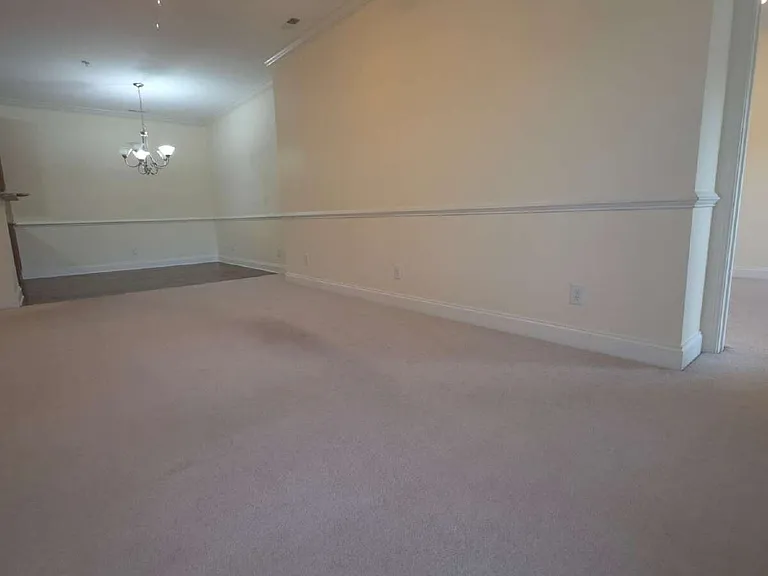321 Gallery Dr #202 — Photo 20