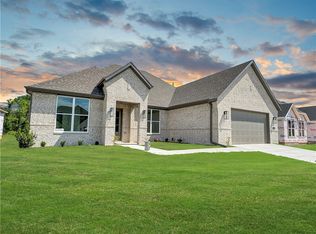 3438 E Greystone Dr, Fayetteville, AR 72764