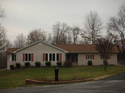 12519 Whispering Pines Ln, Marion, IL, 62959