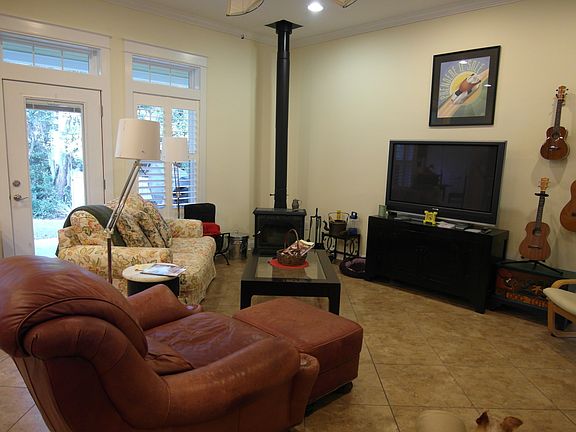 4th image of 1613 Highland Dunes Way