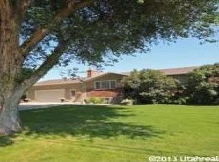 195 E 100 S, Hyrum, UT 84319