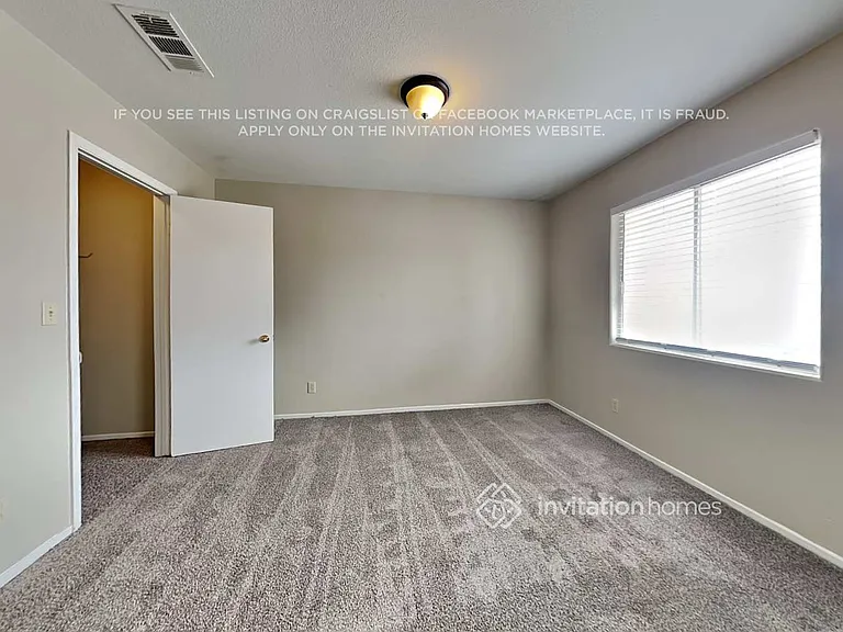 4704 White Dawn St — Photo 21