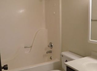 417B Red Bud Ln, Troy, IL 62294