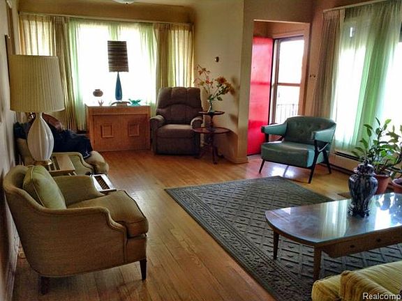 5th image of 3827 16th St