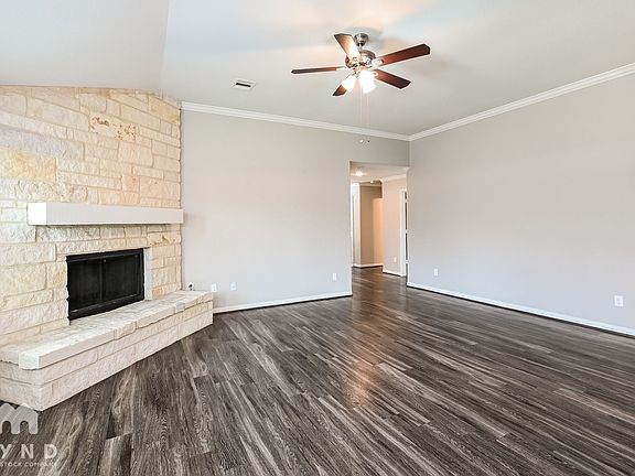 3rd image of 16658 Bluefin St