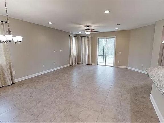 4th image of 177 Pergola Pl