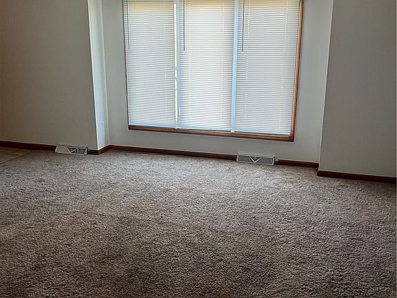 2nd image of 141 Sidway St