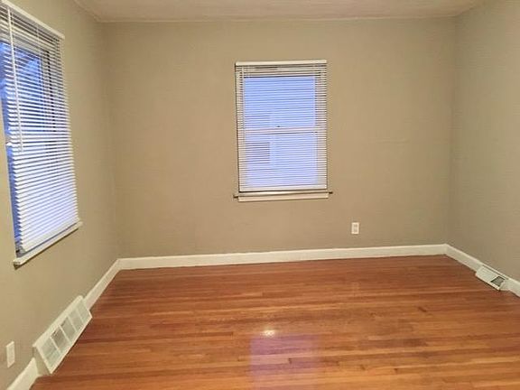 5th image of 9465 Kathlyn Dr