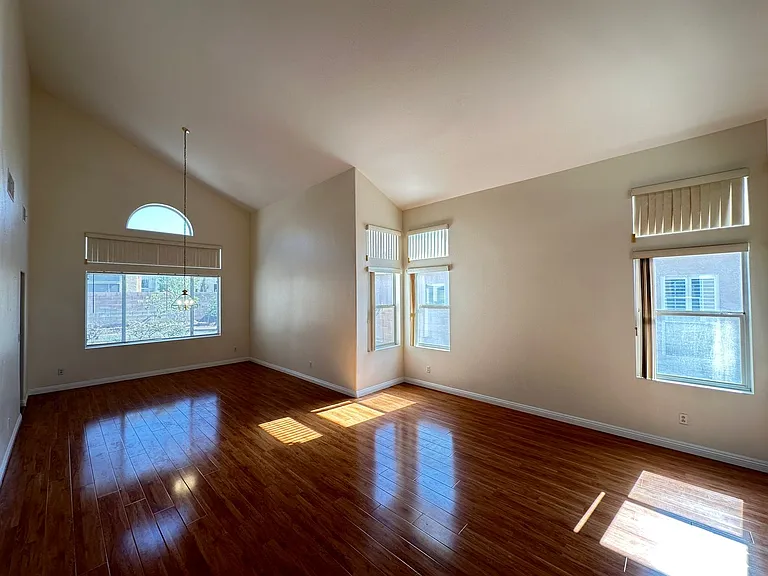 9242 Snow Flower Ave — Photo 6
