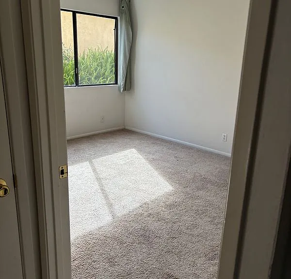 570 Peach St #26 — Photo 15