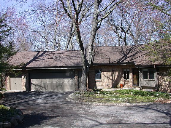 2nd image of 7648 E Saint Andrews Cir