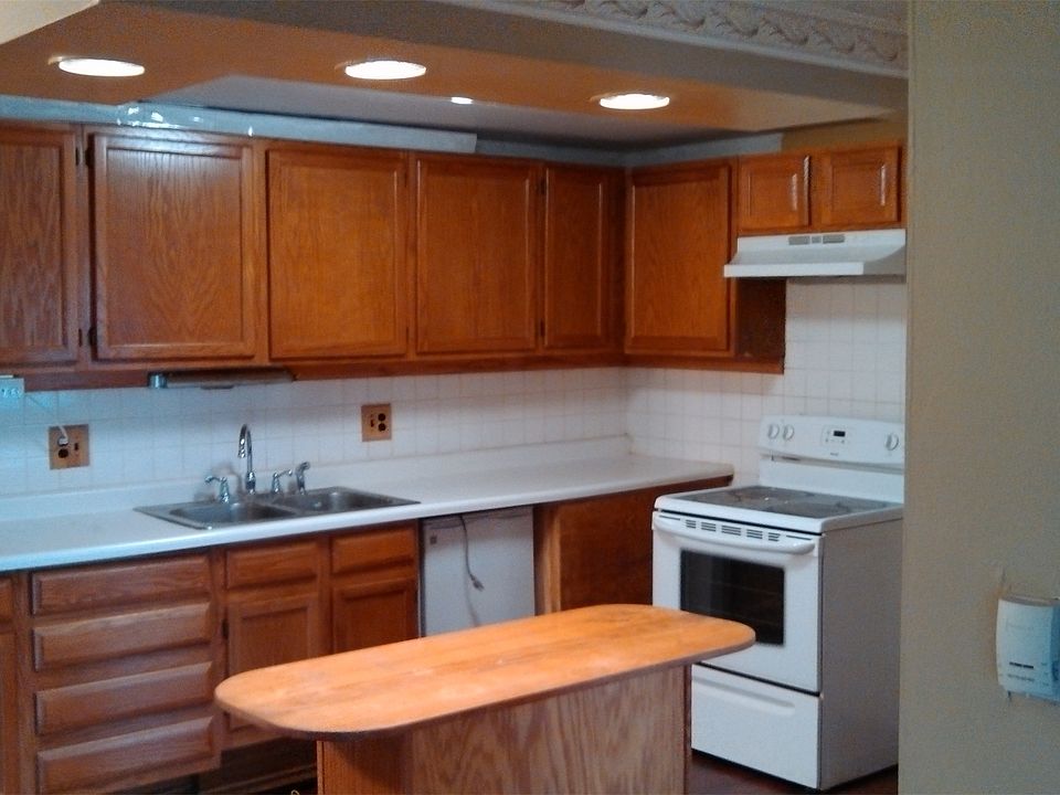 1st image of 1107 Mercury Dr Unit 2B