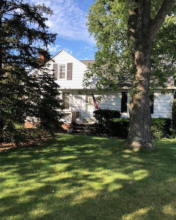 1st image of 16380 Parklawn Ave