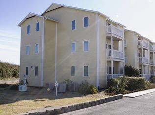 9201 Coast Guard Rd #C304, Emerald Isle, NC 28594