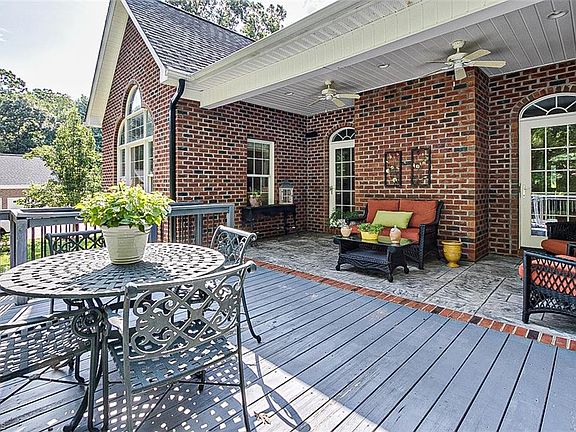5th image of 1785 Monarch Ln