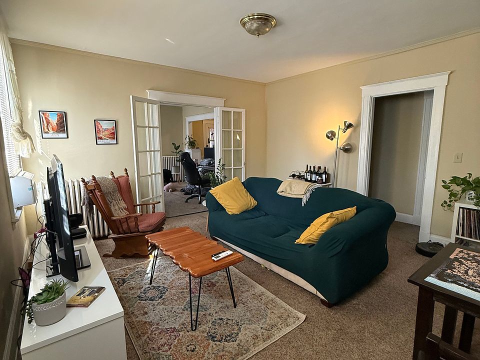 1st image of 3612 Burch Ave #1