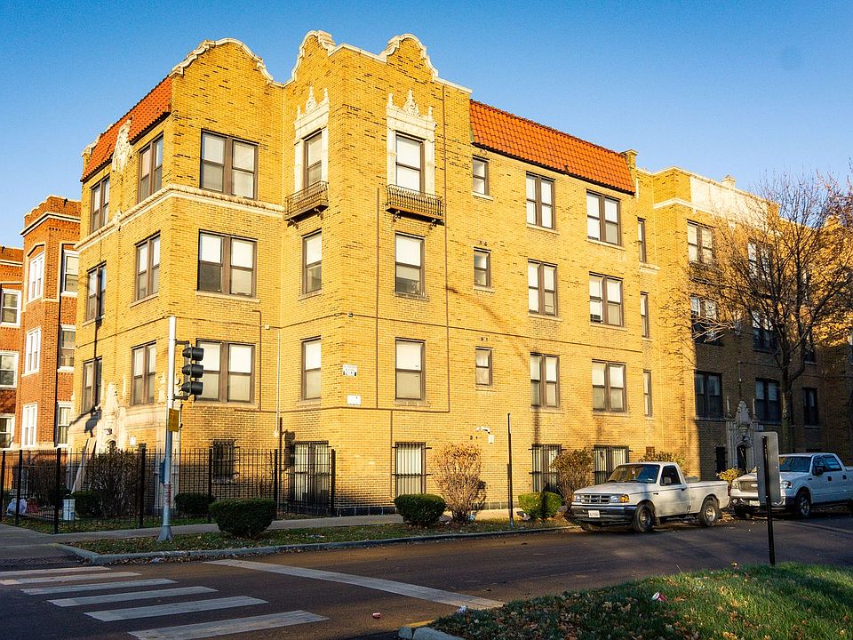 1st image of 118 N Kostner Ave APT 3