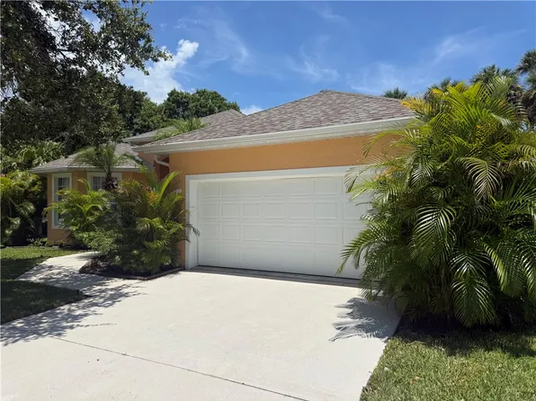 5005 E 1st Sq SW, Vero Beach, FL 32968