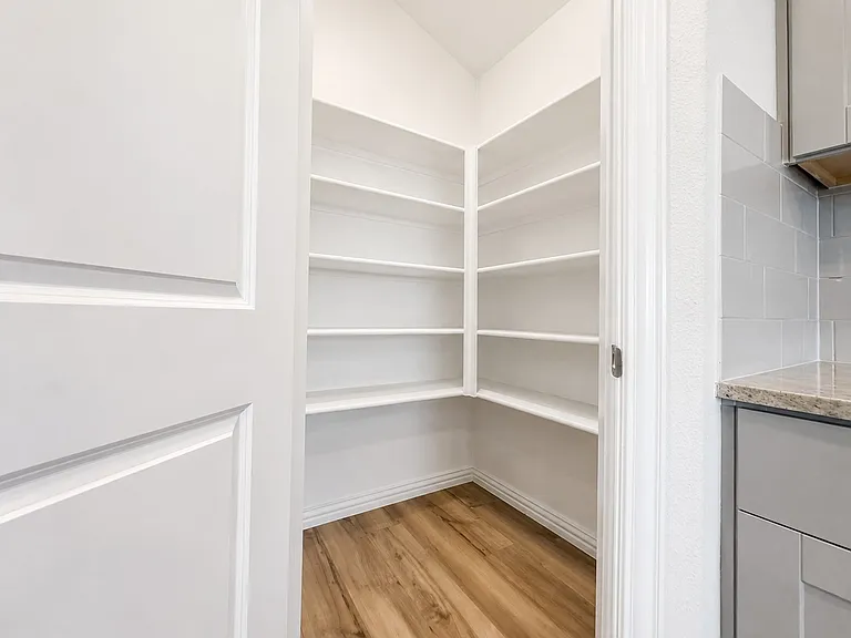 1704 Gold Mine Trl — Photo 10