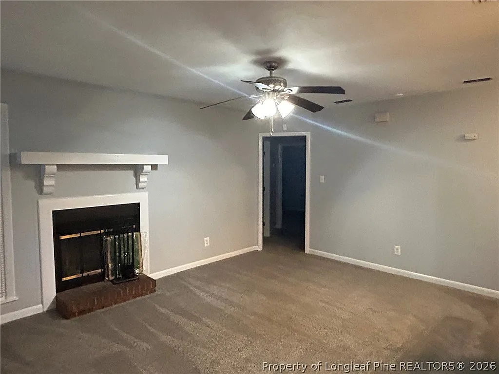 3 bed, 2.0 bath, 950 sqft, $1,650 — Photo 3