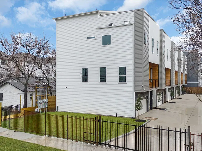 710 Link Rd #D — Photo 25