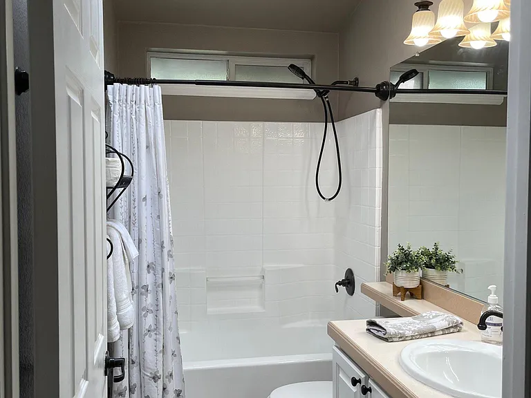 14392 Four Winds Rd #B — Photo 19