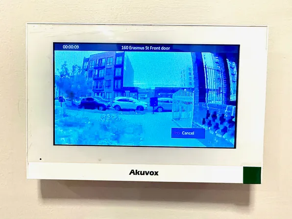 156 Erasmus Street image 7 of 12