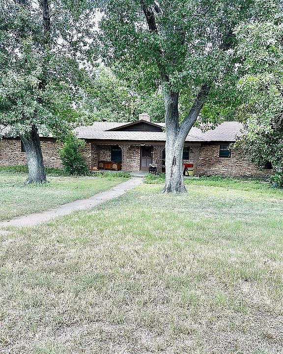 1st image of 5000 Circle Ridge Dr W