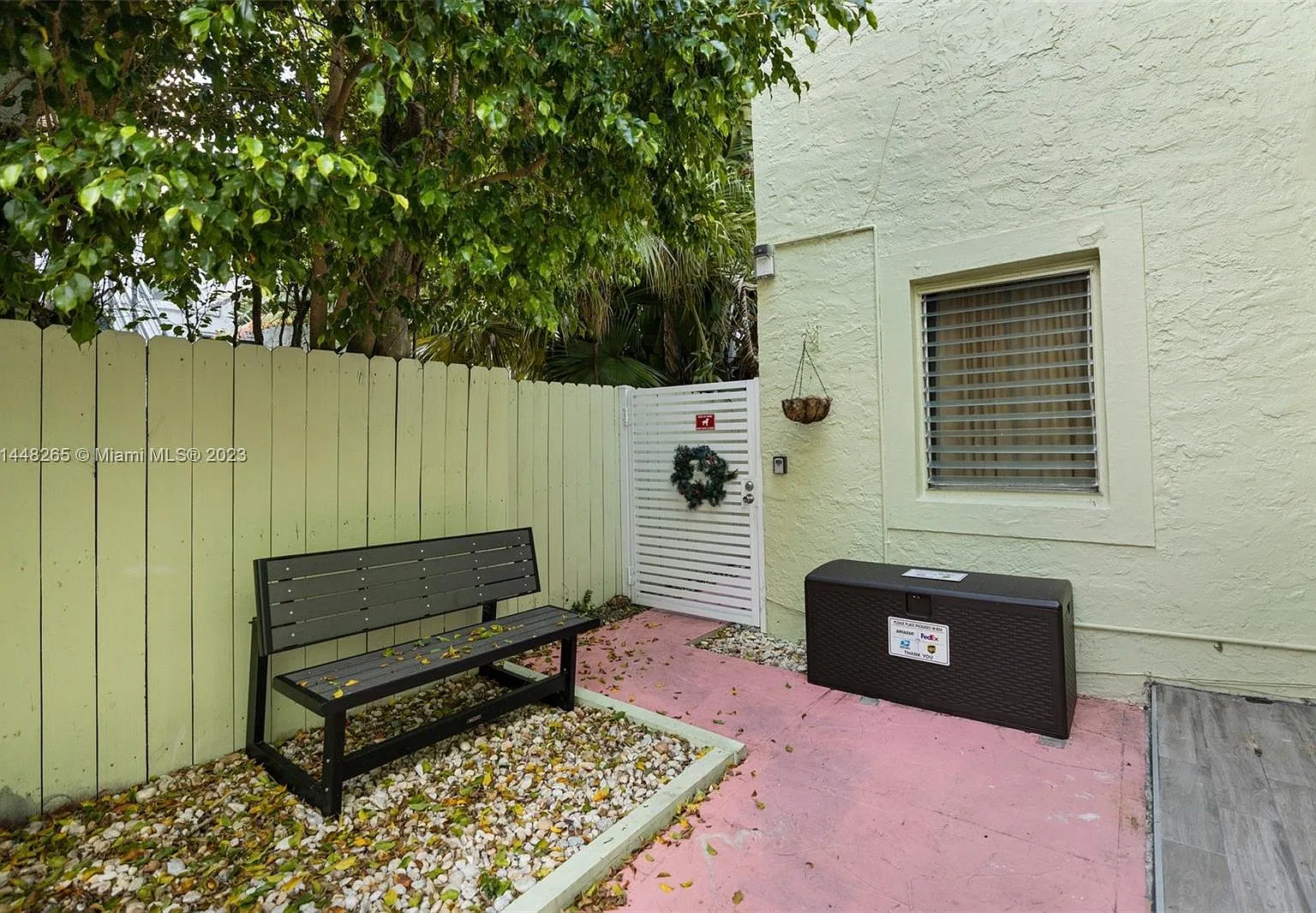 Studio, 450 sqft, $1,500 — Photo 1