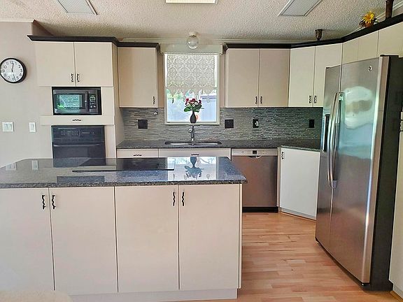 2nd image of 19849 Kara Cir #486