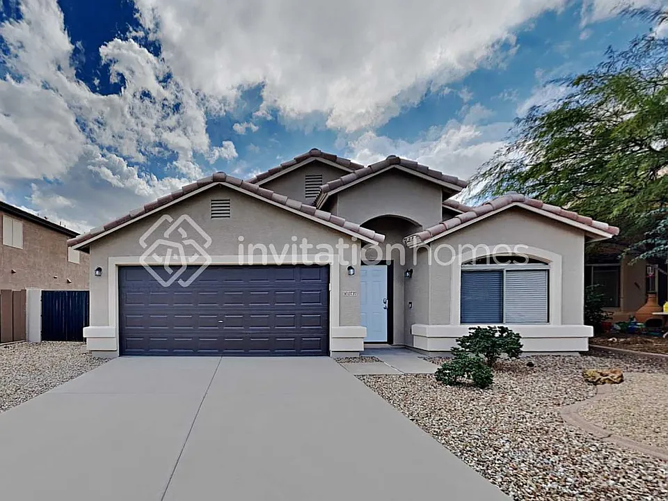 13737 W Solano Dr