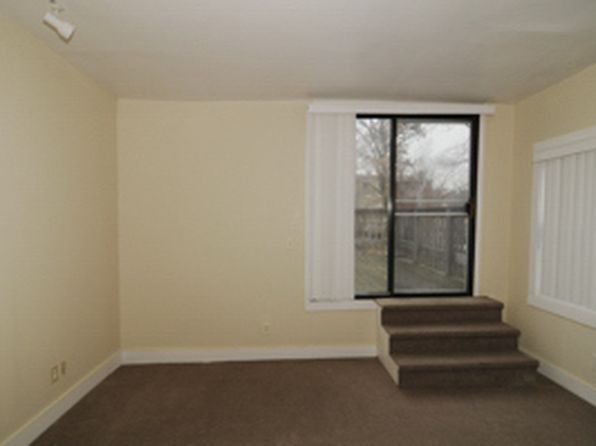 1622 Sycamore St APT 3