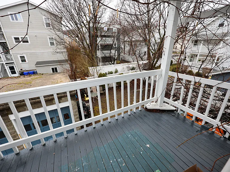 98 Beechcroft St #2 — Photo 17