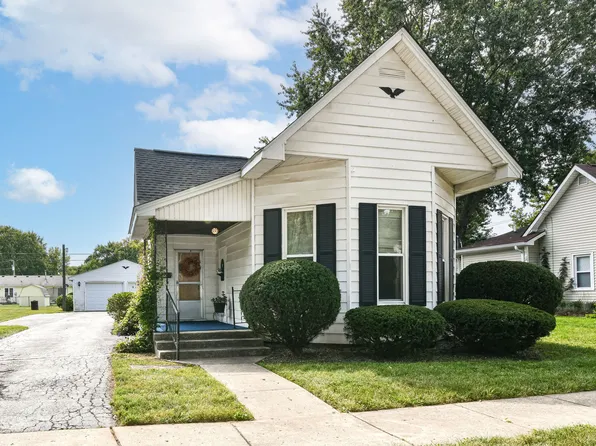 404 E 8th St, Sheridan, IN 46069