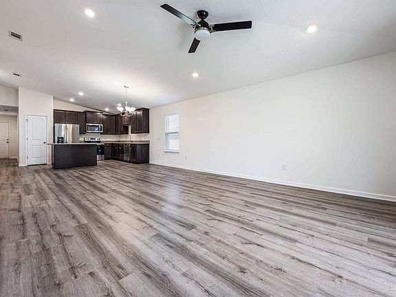 5th image of 3493 Blaney Dr