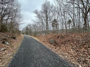 M15l21 A High St, Belfast, ME 04915