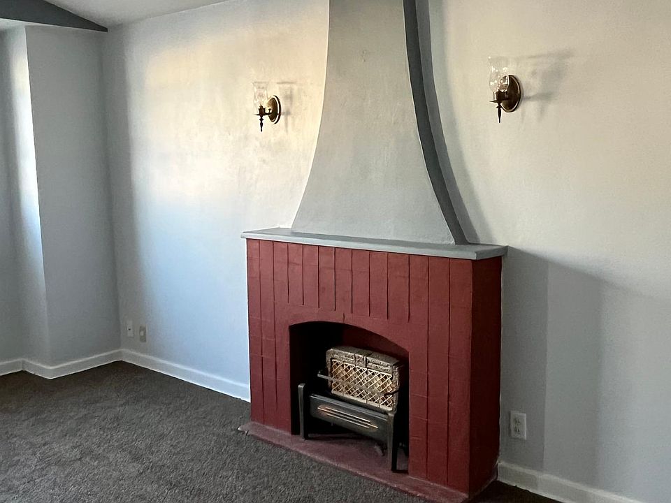 2nd image of 600 Huntington Ave #4