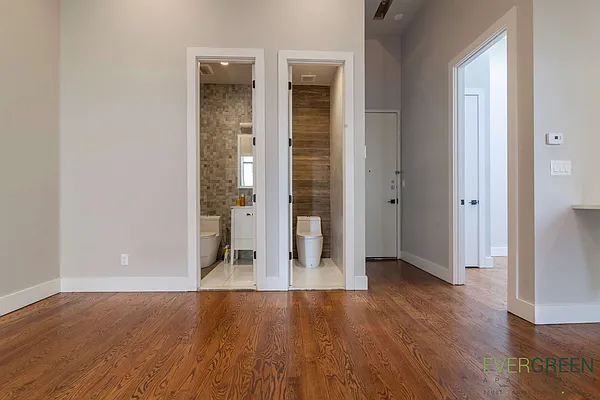 Rented by Evergreen Apartments BK | media 31