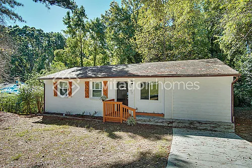 3590 Collier Dr NW Photo 1
