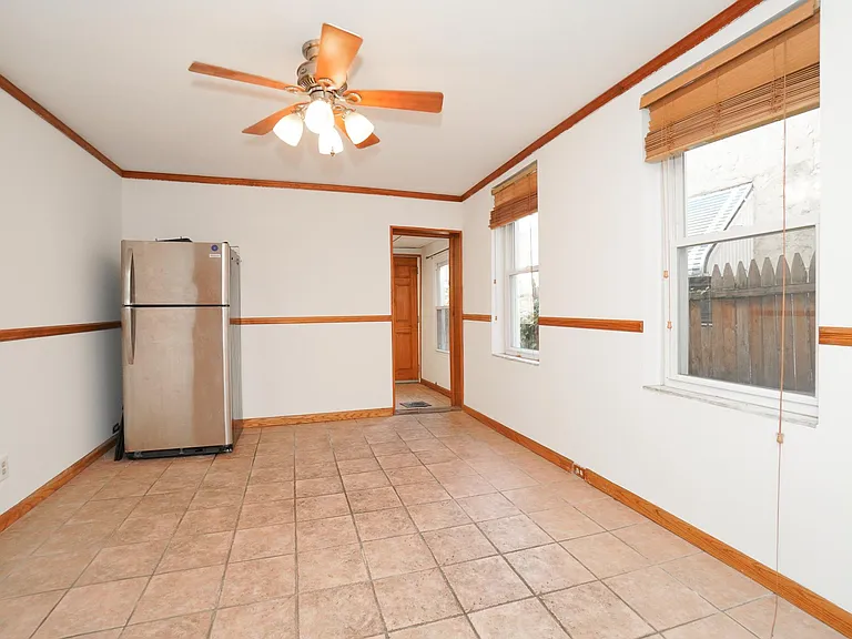 1527 S 10th St — Photo 3