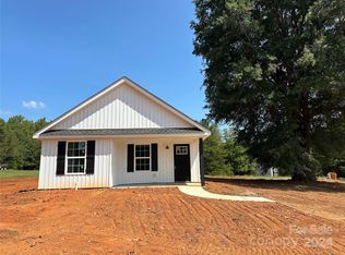 5832 Oakridge Rd, Clover, SC 29710