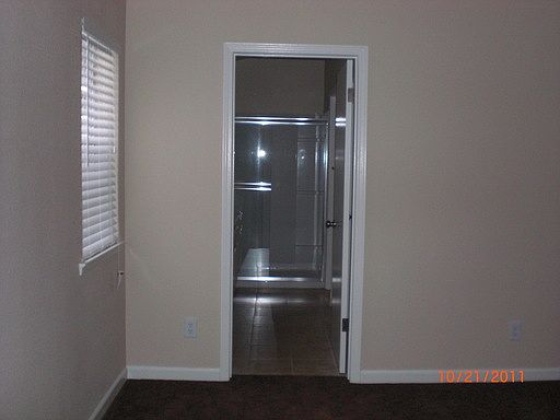5th image of 9582 Dominion Wood Ln