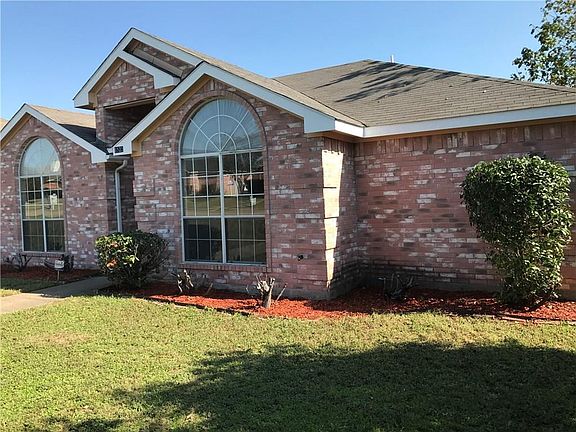 3rd image of 1522 Prescott Dr