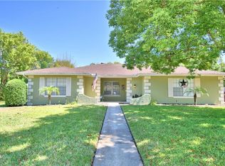 1107 Yarnell Ave, Lake Wales, FL 33853