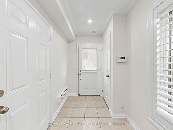 4th image of 46 Soccavo Cres