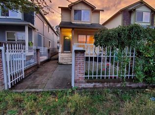 10047 17th Ave SW, Seattle, WA 98146