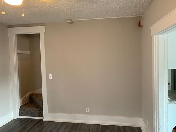 3rd image of 20 Iglehart St