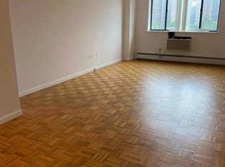 99-22 67th Rd #D, Forest Hills, NY 11375