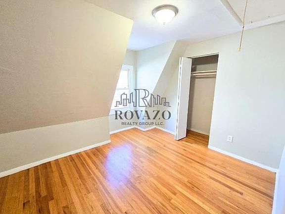 5th image of 10 N 19th St #3